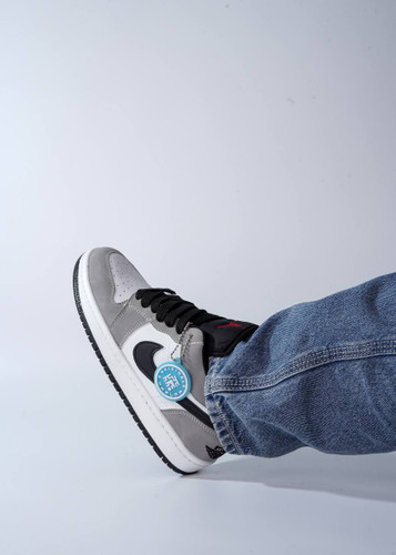 نایک جردن سفید طوسی